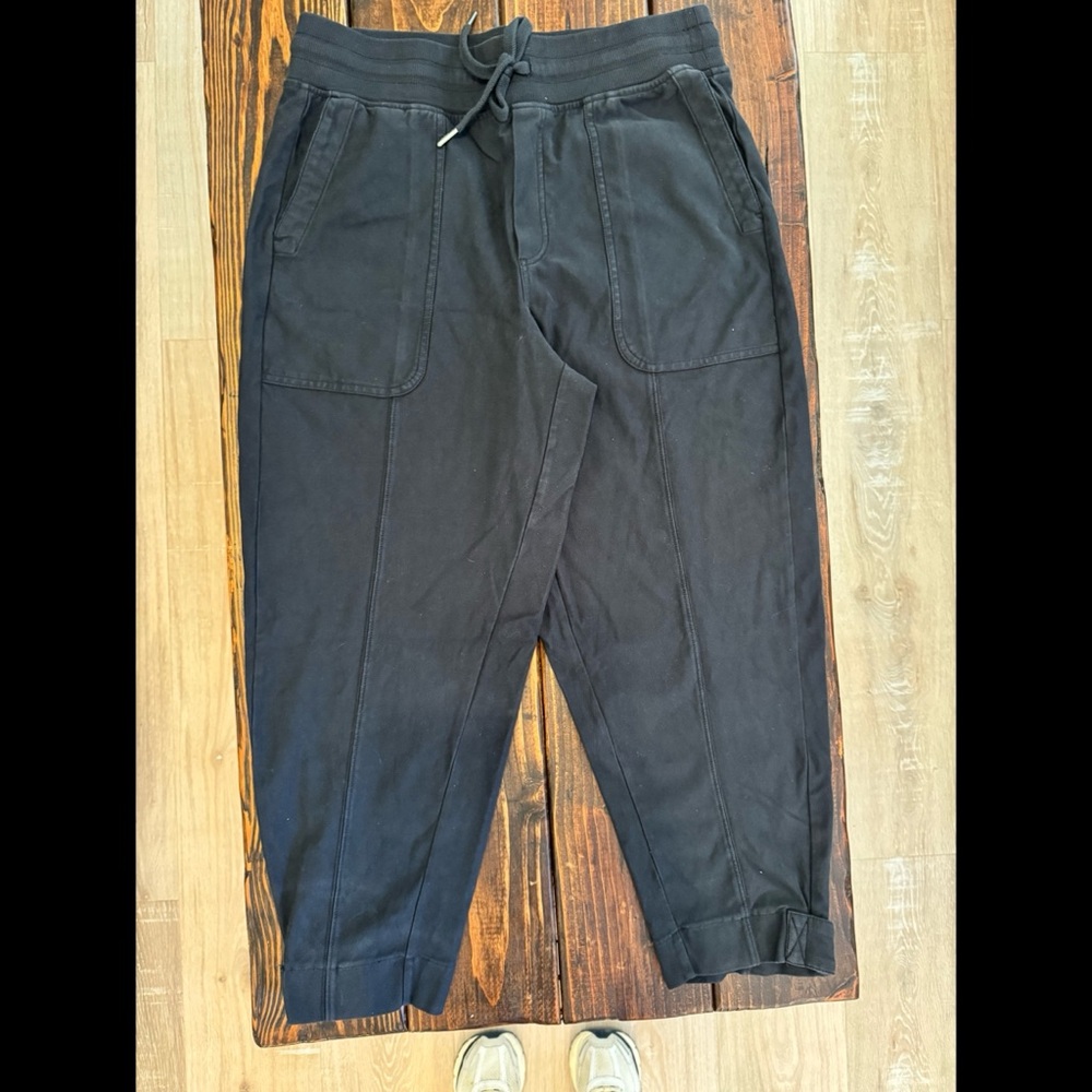 Athleta farallon weekender jogger pants